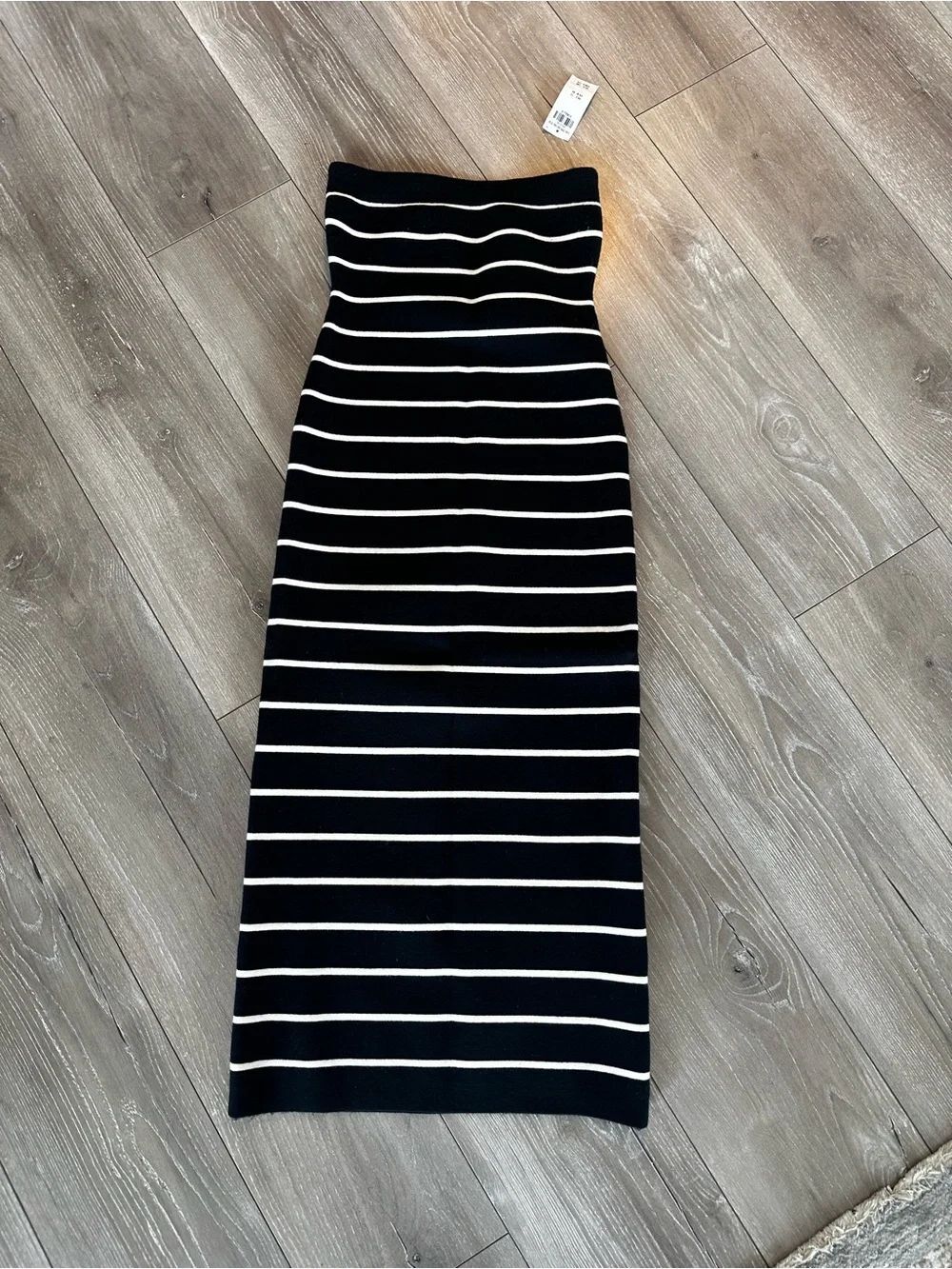 NWT Abercrombie & Fitch | Strapless Midi Sweater Dress | stripes black white - Picture 6 of 6
